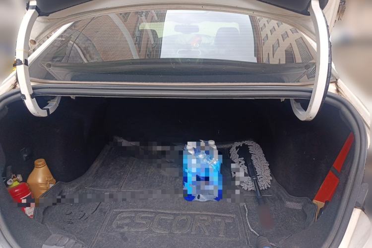 Used Ford Escort 2015 1.5L Manual Fashion Edition Trunk