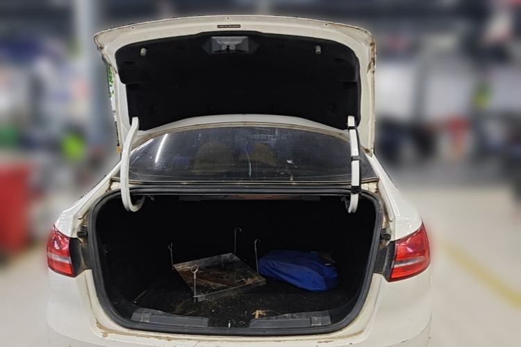 Used Ford Escort 2015 1.5L Manual Fashion Edition Trunk