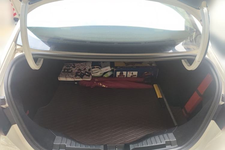 Used Ford Escort 2015 1.5L Automatic Fashion Model Trunk
