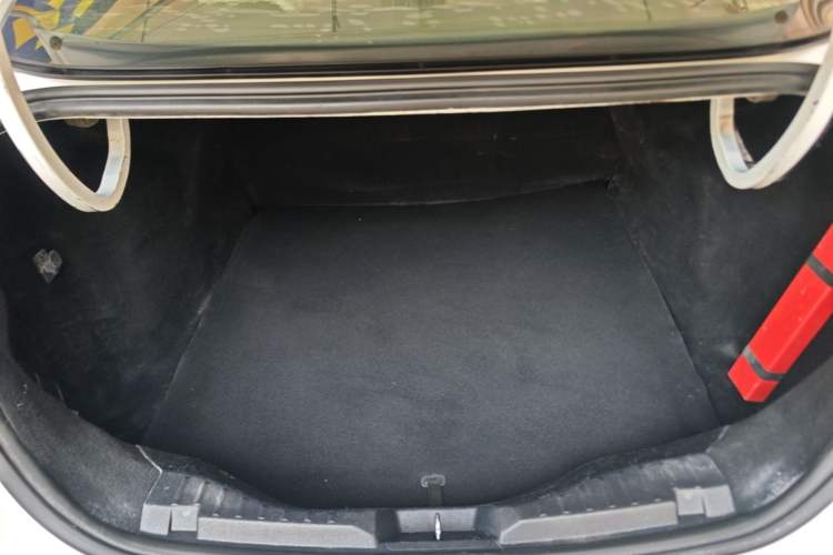 Used Ford Escort 2015 1.5L Automatic Comfort Edition Trunk
