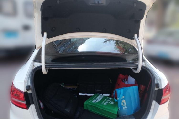 Used Ford Escort 2015 1.5L Manual Fashion Edition Trunk