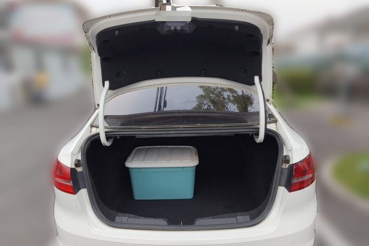 Used Ford Escort 2015 1.5L Automatic Fashion Model Trunk