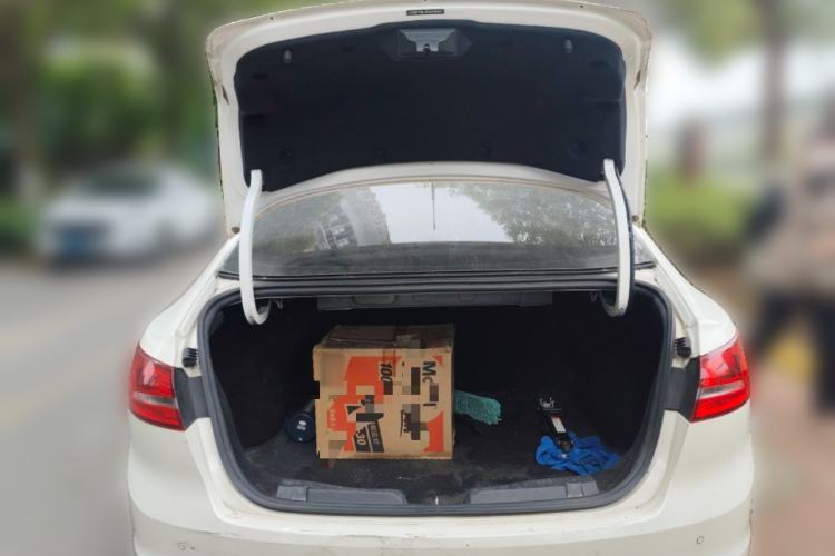 Used Ford Escort 2015 1.5L Manual Comfort Model Trunk