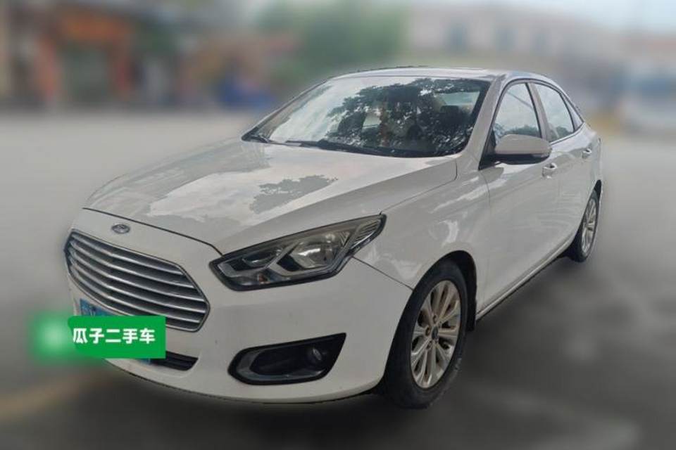 Ford Escort 2015