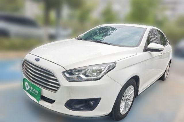 Używany Ford Escort 2015 1.5L Automatic Comfort Edition
