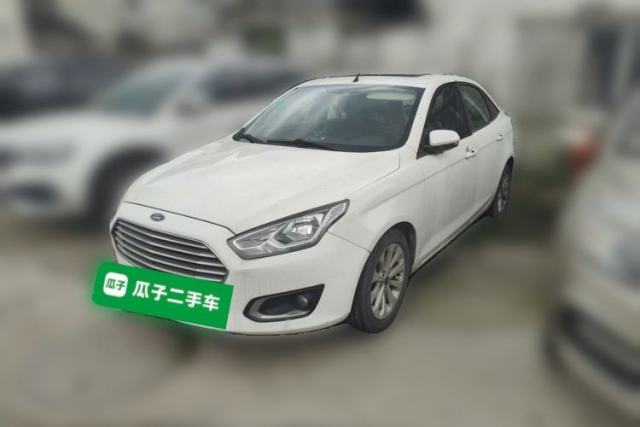 Used Ford Escort 2015 1.5L Manual Fashion Edition
