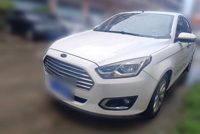 Used Ford Escort 2015 1.5L Manual Fashion Edition