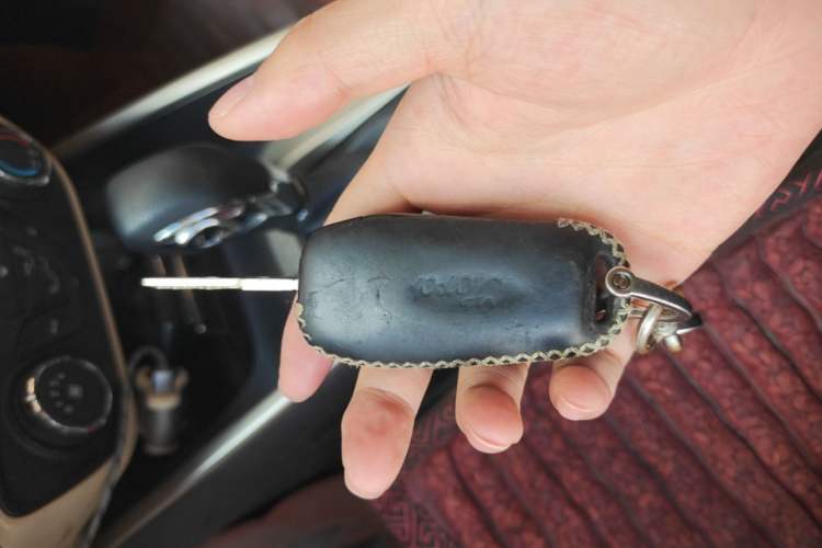 Used Ford Escort 2015 1.5L Automatic Comfort Edition Vehicle Key
