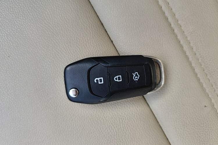 Used Ford Escort 2015 1.5L Automatic Comfort Edition Vehicle Key
