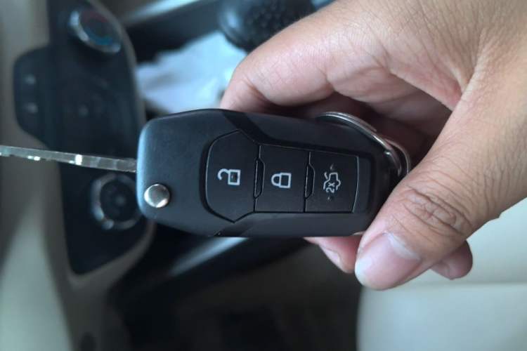 Used Ford Escort 2015 1.5L Manual Comfort Model Vehicle Key