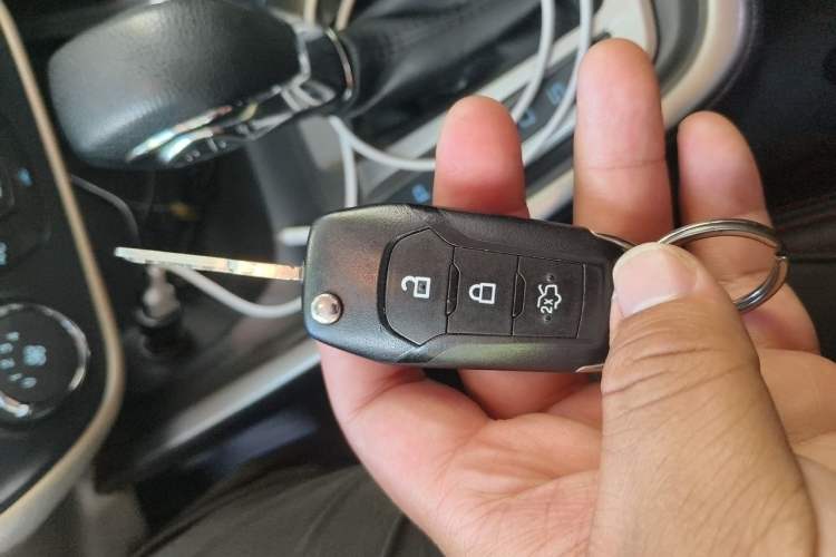 Used Ford Escort 2015 1.5L Automatic Comfort Edition Vehicle Key