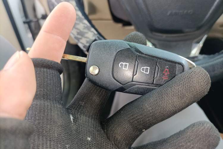 Used Ford Escort 2015 1.5L Automatic Comfort Edition Vehicle Key