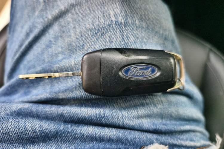 Used Ford Escort 2015 1.5L Automatic Fashion Model Vehicle Key