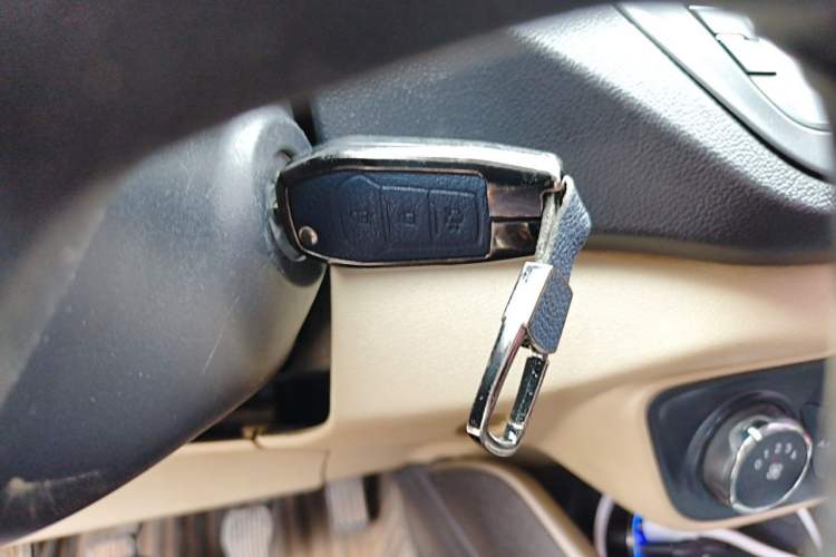 Used Ford Escort 2015 1.5L Manual Comfort Model Vehicle Key