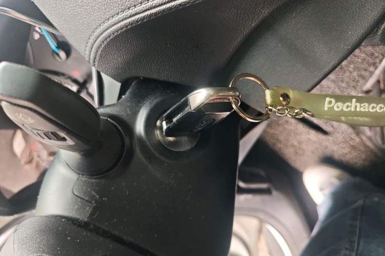 Used Ford Escort 2015 1.5L Automatic Fashion Model Vehicle Key