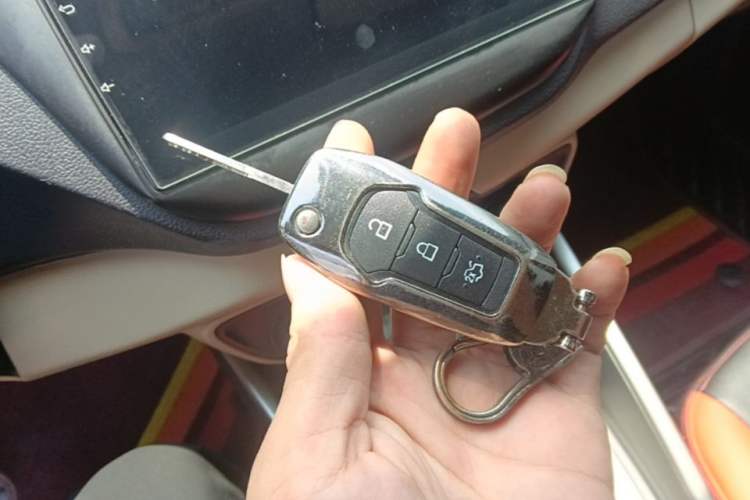 Used Ford Escort 2015 1.5L Automatic Comfort Edition Vehicle Key