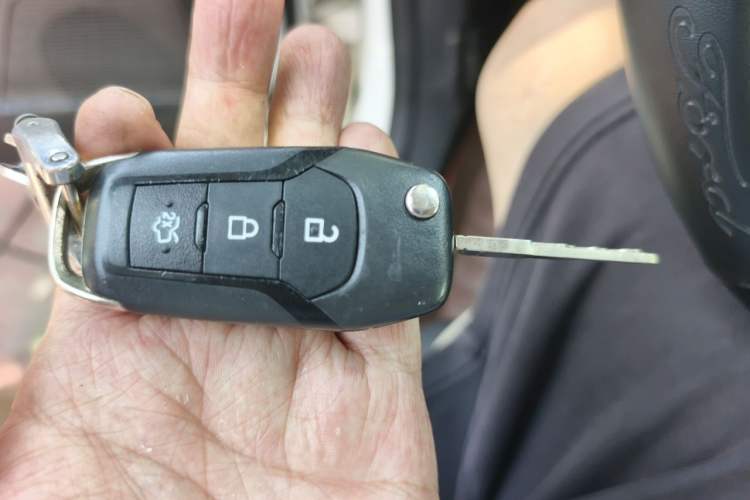 Used Ford Escort 2015 1.5L Manual Comfort Model Vehicle Key