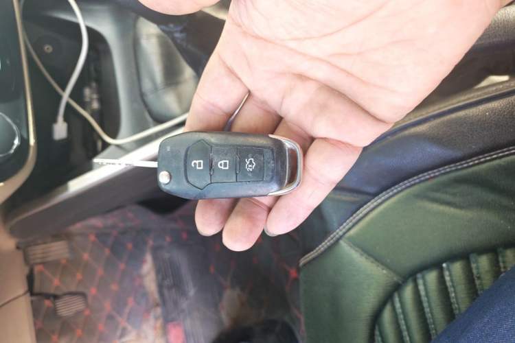 Used Ford Escort 2015 1.5L Manual Comfort Model Vehicle Key