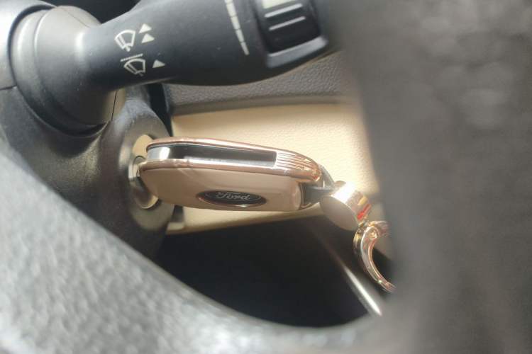 Used Ford Escort 2015 1.5L Automatic Comfort Edition Vehicle Key
