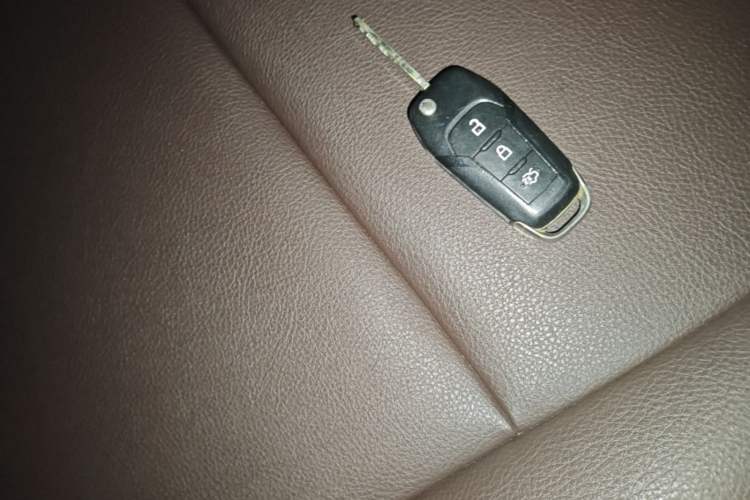 Used Ford Escort 2015 1.5L Automatic Comfort Edition Vehicle Key