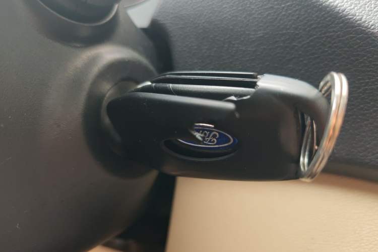Used Ford Escort 2015 1.5L Manual Comfort Model Vehicle Key