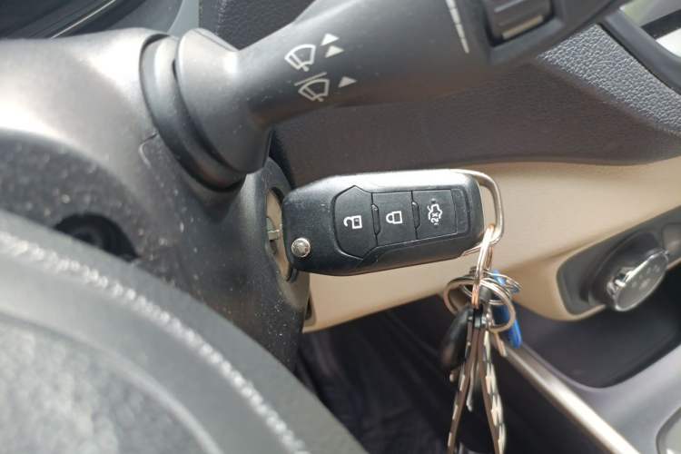 Used Ford Escort 2015 1.5L Automatic Comfort Edition Vehicle Key