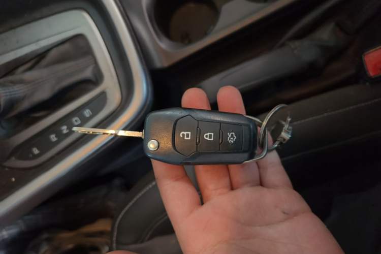 Used Ford Escort 2015 1.5L Automatic Fashion Model Vehicle Key