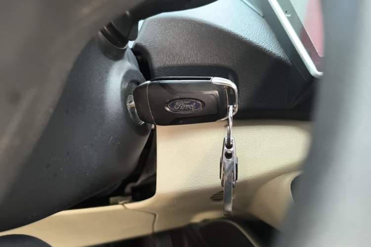 Used Ford Escort 2015 1.5L Automatic Comfort Edition Vehicle Key