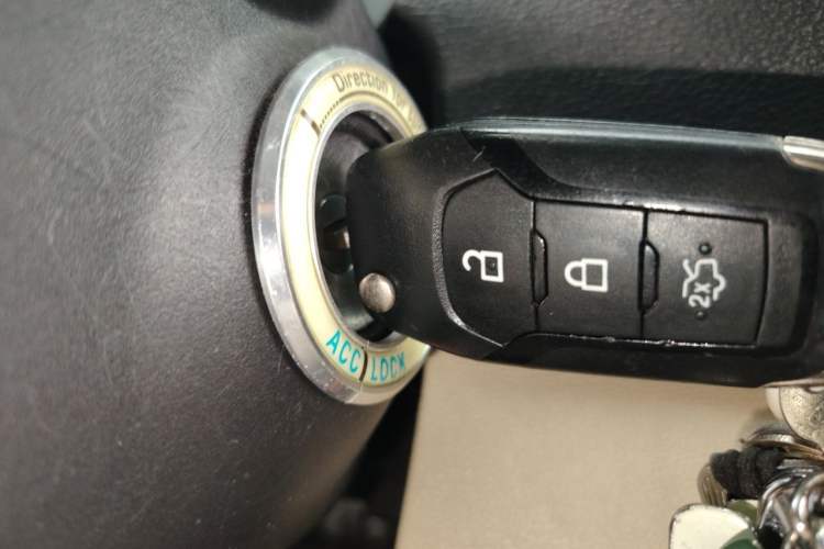 Used Ford Escort 2015 1.5L Automatic Comfort Edition Vehicle Key
