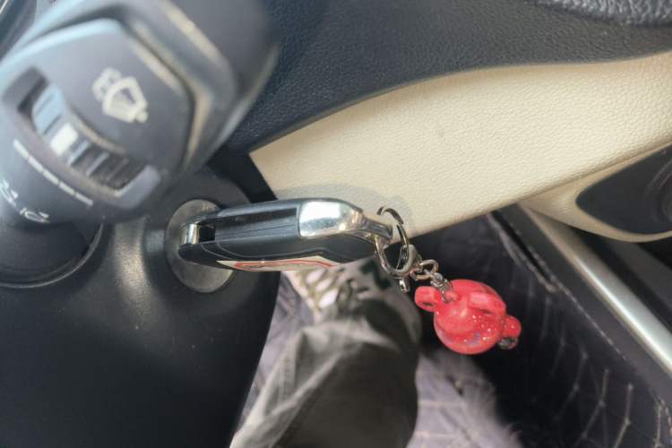 Used Ford Escort 2015 1.5L Automatic Comfort Edition Vehicle Key
