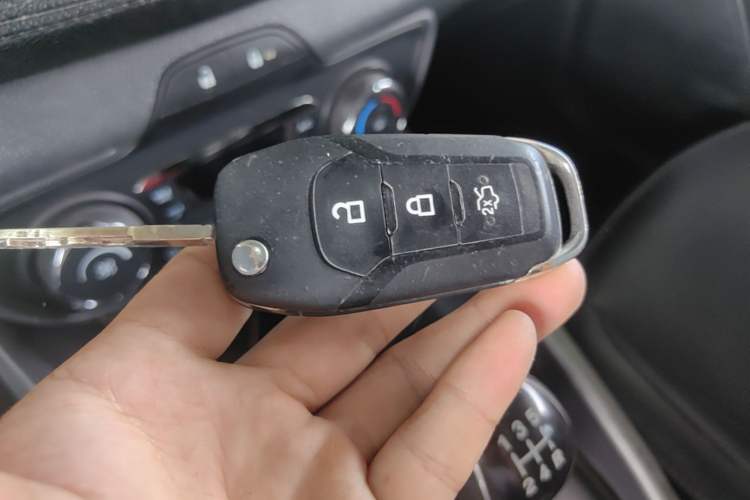 Used Ford Escort 2015 1.5L Manual Fashion Edition Vehicle Key