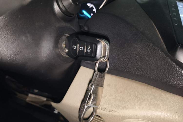 Used Ford Escort 2015 1.5L Automatic Comfort Edition Vehicle Key