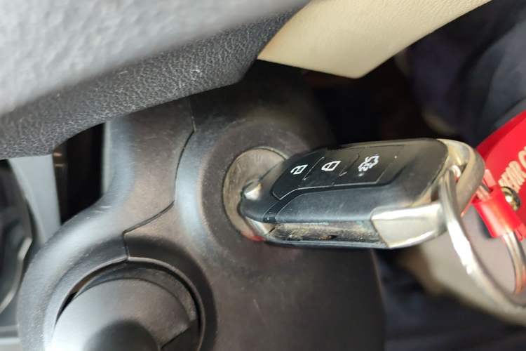 Used Ford Escort 2015 1.5L Manual Comfort Model Vehicle Key