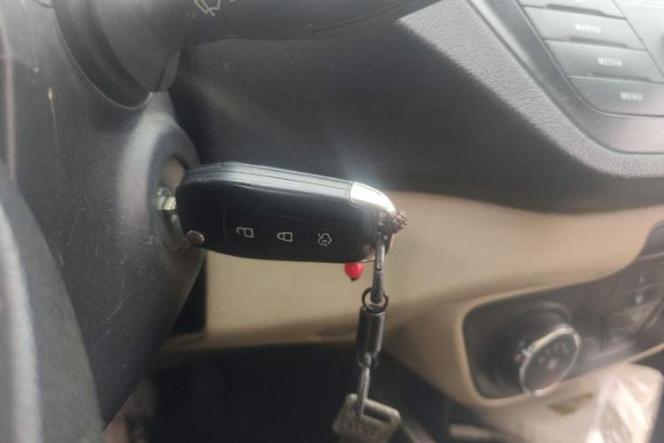 Used Ford Escort 2015 1.5L Automatic Comfort Edition Vehicle Key