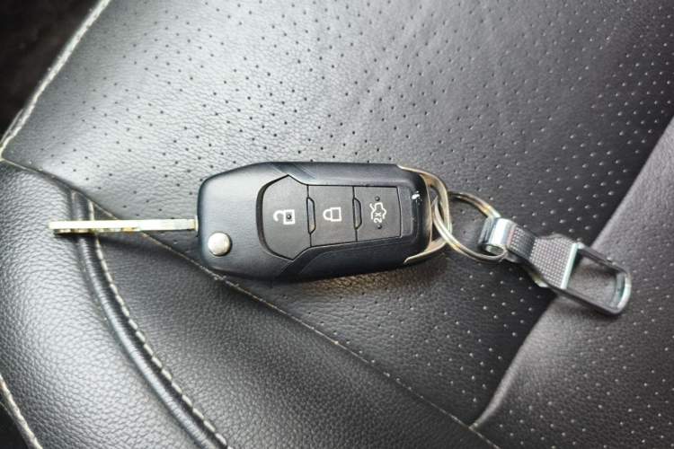 Used Ford Escort 2015 1.5L Manual Fashion Edition Vehicle Key
