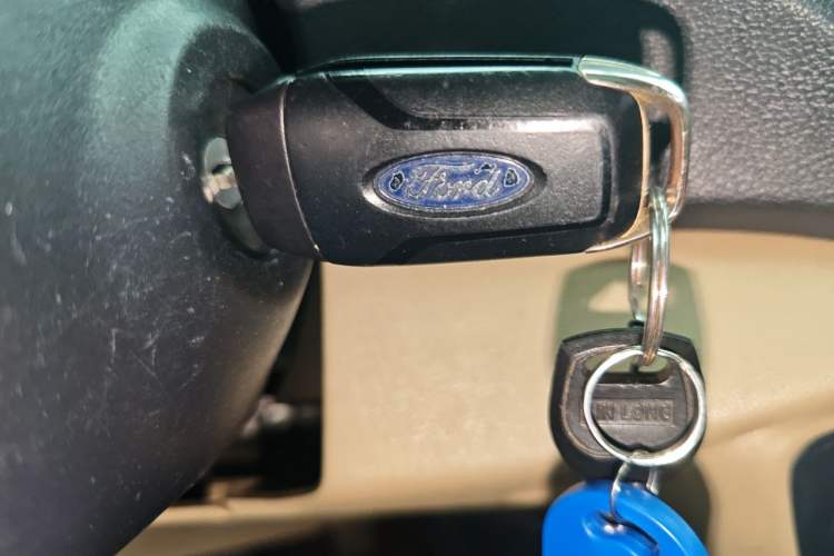 Used Ford Escort 2015 1.5L Automatic Comfort Edition Vehicle Key