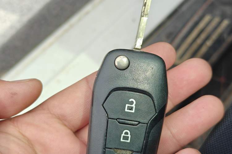 Used Ford Escort 2015 1.5L Manual Comfort Model Vehicle Key