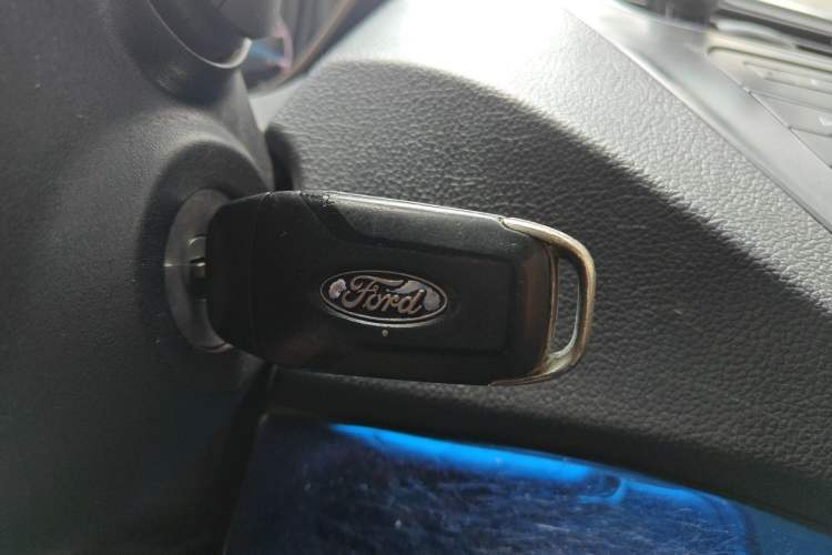 Used Ford Escort 2015 1.5L Manual Comfort Model Vehicle Key