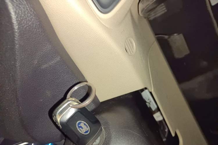 Used Ford Escort 2015 1.5L Automatic Comfort Edition Vehicle Key