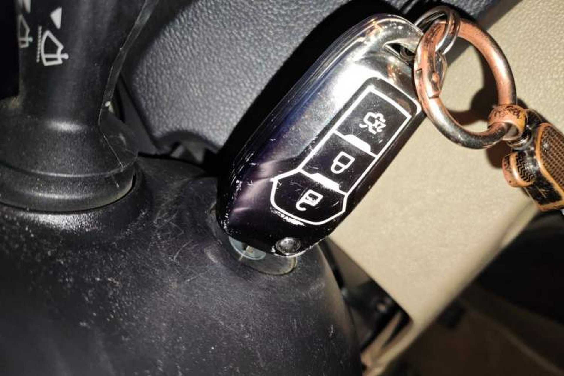Used Ford Escort 2015 1.5L Automatic Comfort Edition Vehicle Key