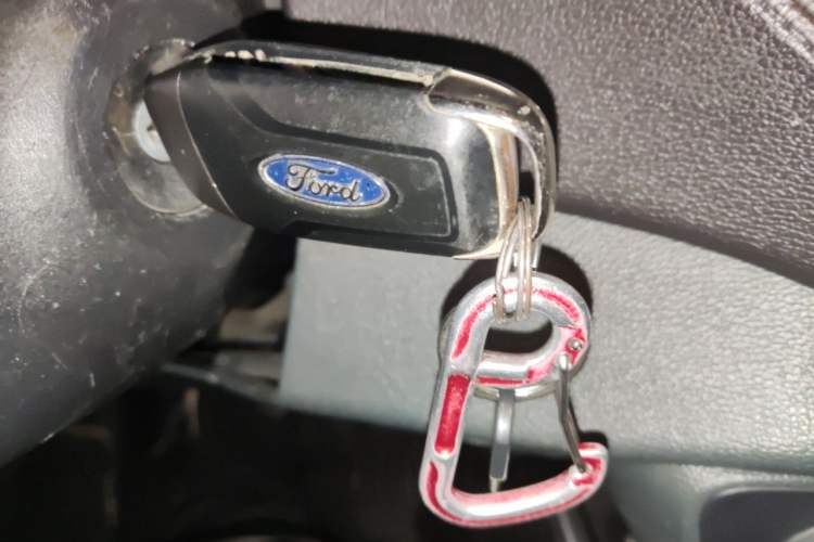 Used Ford Escort 2015 1.5L Automatic Fashion Model Vehicle Key