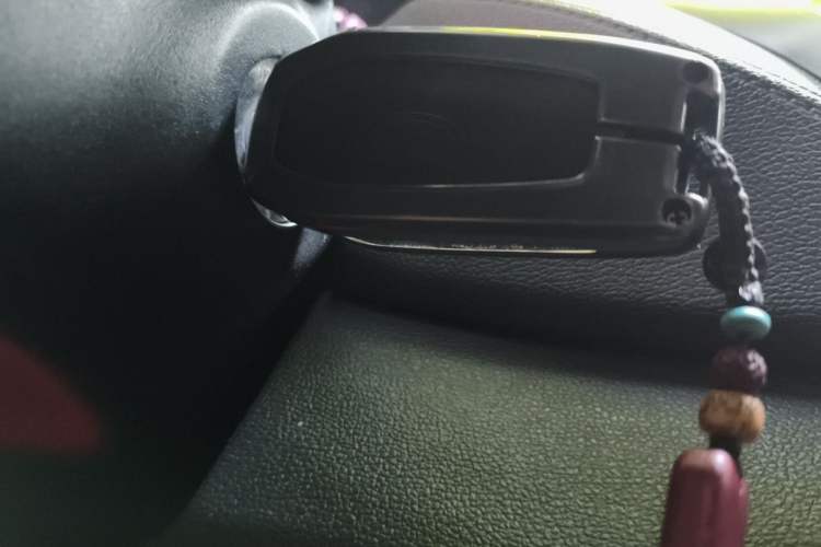 Used Ford Escort 2015 1.5L Automatic Fashion Model Vehicle Key
