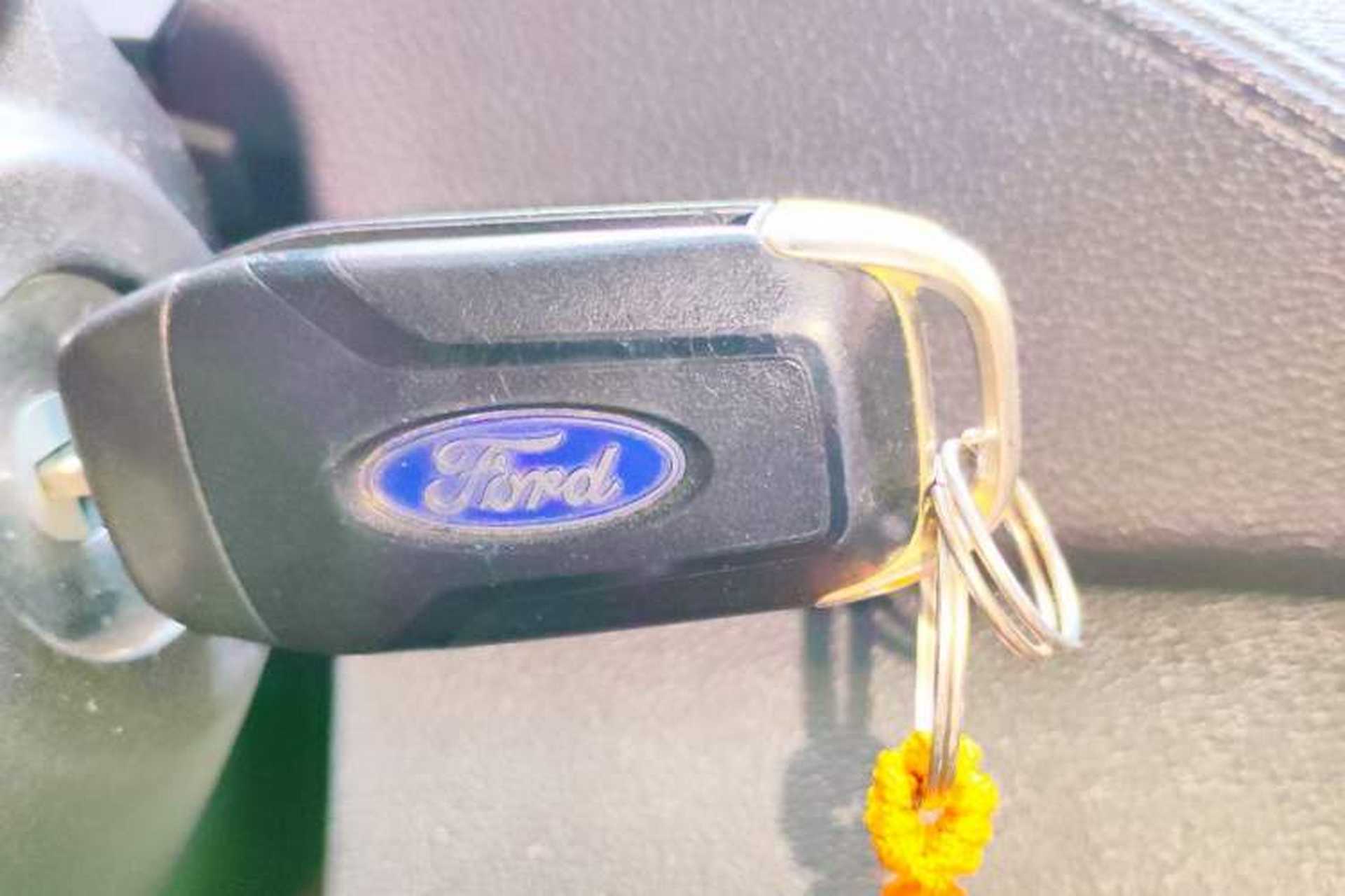 Used Ford Escort 2015 1.5L Automatic Fashion Model Vehicle Key