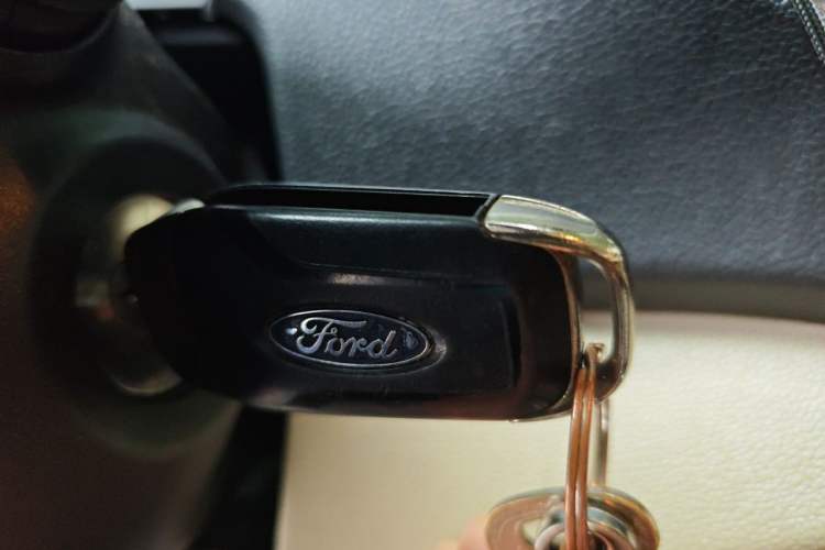 Used Ford Escort 2015 1.5L Automatic Comfort Edition Vehicle Key