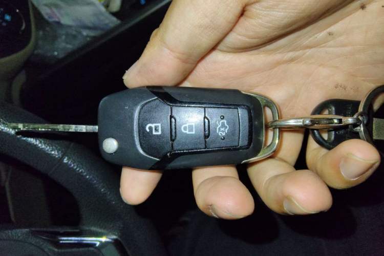Used Ford Escort 2015 1.5L Automatic Comfort Edition Vehicle Key