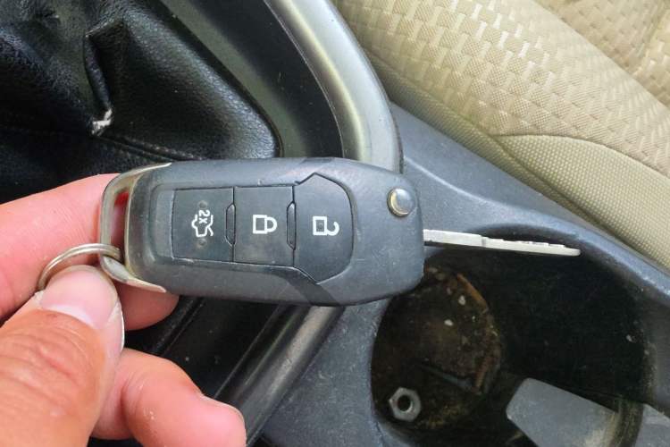 Used Ford Escort 2015 1.5L Manual Comfort Model Vehicle Key