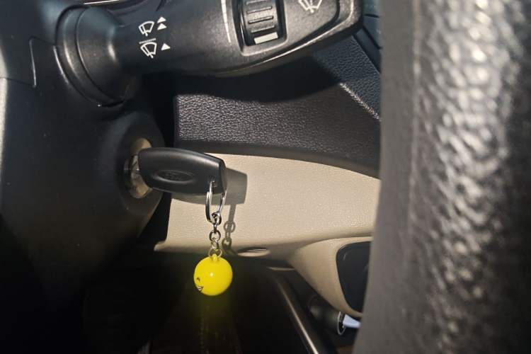 Used Ford Escort 2015 1.5L Automatic Comfort Edition Vehicle Key