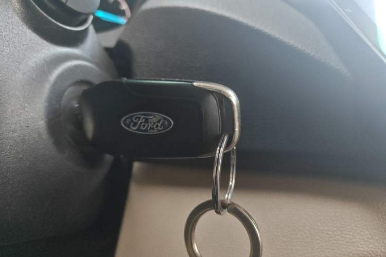 Used Ford Escort 2015 1.5L Automatic Comfort Edition Vehicle Key