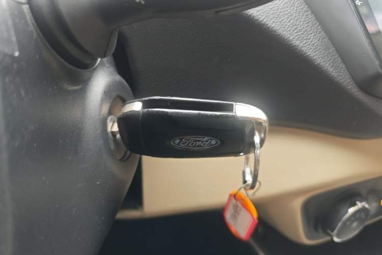 Used Ford Escort 2015 1.5L Automatic Comfort Edition Vehicle Key
