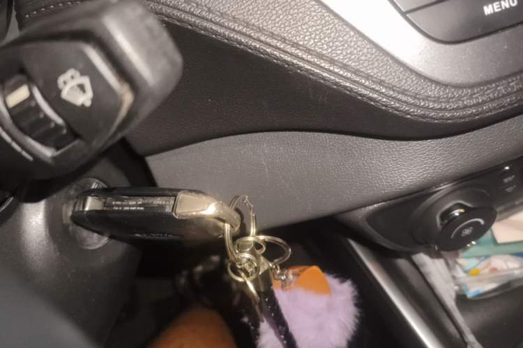 Used Ford Escort 2015 1.5L Automatic Fashion Model Vehicle Key